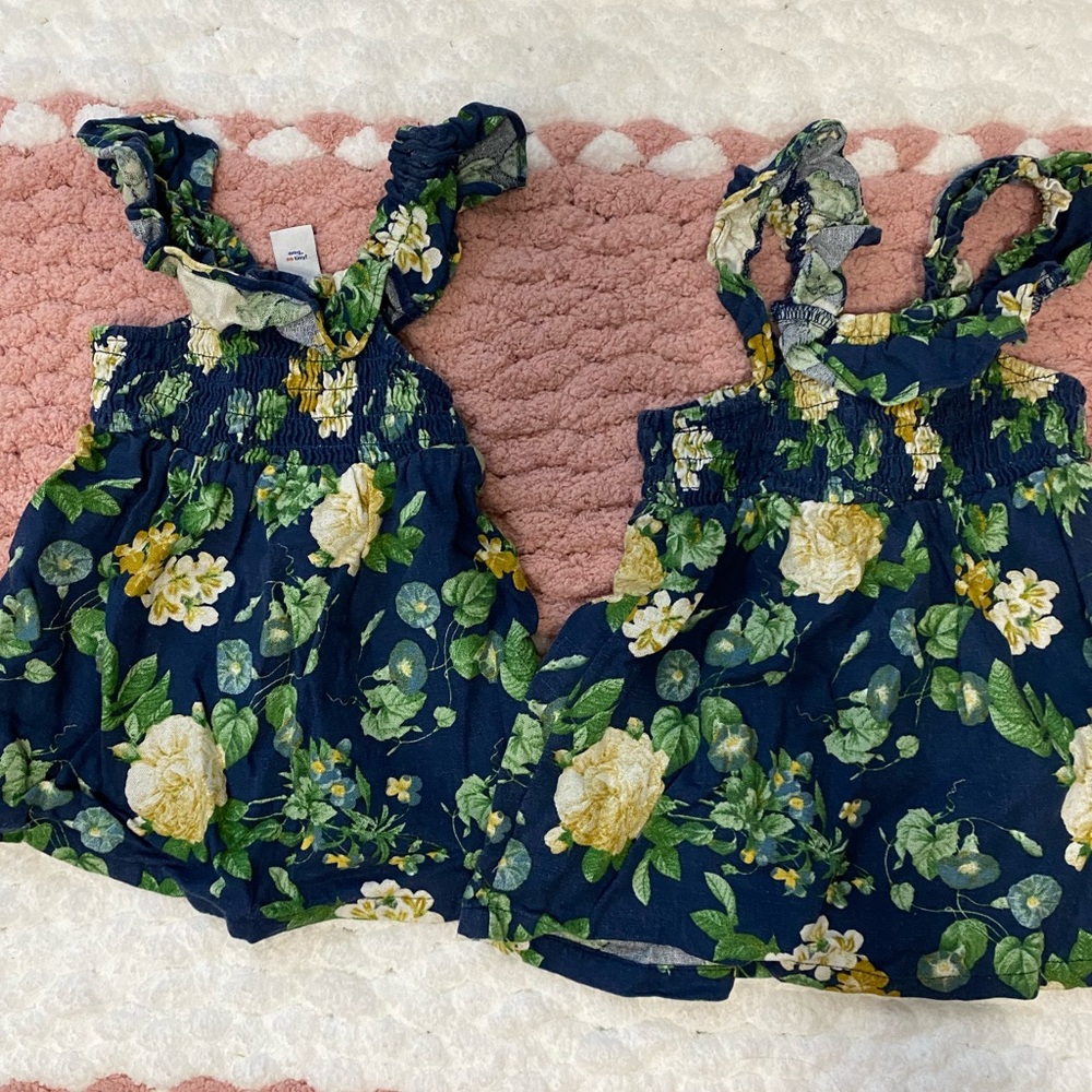 Twin Girls Old Navy Floral Blue Linen Dresses 3-6 Months